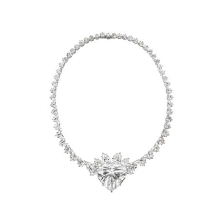 A SUPERB DIAMOND NECKLACE - photo 2