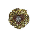 JAR PAIR OF CITRINE, GARNET AND DIAMOND `PANSY` BROOCHES - фото 5