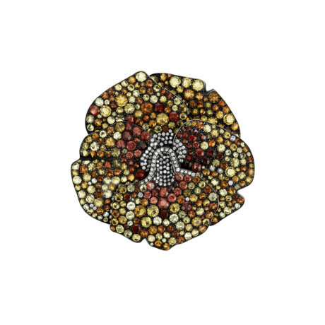 JAR PAIR OF CITRINE, GARNET AND DIAMOND `PANSY` BROOCHES - фото 10