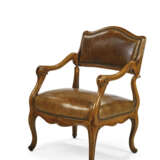 FAUTEUIL FORMANT PRIE-DIEU ROCOCO - фото 1