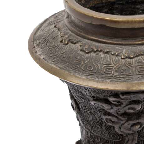 Vase aus Bronze. CHINA, - Foto 11