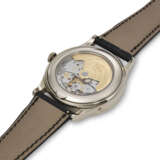 PATEK PHILIPPE, REF. 5396G-014, A VERY FINE 18K WHITE GOLD ANNUAL CALENDAR WRISTWATCH WITH MOON PHASES - photo 3
