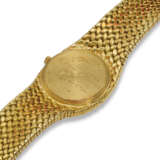 AUDEMARS PIGUET, REF. 5403, A FINE AND RARE 18K YELLOW GOLD WRISTWATCH ON BRACELET WITH DIAMOND DIAL AND DATE - Foto 3