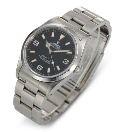 ROLEX, REF. 14270, EXPLORER, A FINE STEEL WRISTWATCH ON BRACELET, RETAILED AND SIGNED BY TIFFANY & CO. - photo 2
