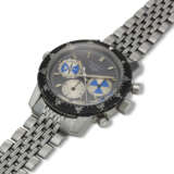 HEUER, REF. 2446 SF, MAREOGRAPHE, A FINE STEEL CHRONOGRAPH WRISTWATCH WITH TIDE INDICATOR ON BRACELET - photo 2
