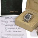 AUDEMARS PIGUET, REF. 5402ST, “A SERIES”, ROYAL OAK, A VERY FINE AND RARE STEEL WRISTWATCH WITH DATE ON BRACELET - фото 4