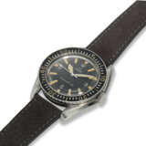 OMEGA, REF. ST 165.024, A VERY ATTRACTIVE SEAMASTER “300”, STEEL DIVERS WRISTWATCH WITH LUMINOUS BEZEL - Foto 2