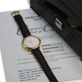 PATEK PHILIPPE, REF. 5123R-001, A FINE 18K ROSE GOLD WRISTWATCH WITH SUBSIDIARY SECONDS - фото 4
