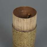 Bambusbehälter mit Inhalt - Foto 3