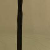 Nicht identifizierte/r Künstler des 20.Jh.- "Liebespaar", Bronze mit brauner Patina, Plinthe: ca.19,5 x 19,5 cm,auf der Plinthe Auflage "2/99",H.ca.94,5 cm - photo 1