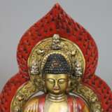Buddha Shakyamuni in Aureole auf Lotosthron - photo 2