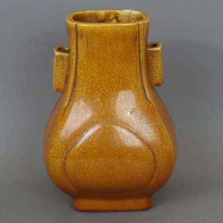 Vase vom Typ „Hu“- China, bräunliche Glasur in unterschiedlichen Schattierungen, allseits mit Krakelee, H.ca.26 cm - Foto 1