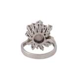 Ring mit Perle und Diamanten von zus. ca. 0,9 ct, - фото 4