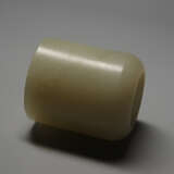 A HETIAN JADE RING OF QING DYNASTY - photo 4