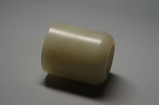A HETIAN JADE RING OF QING DYNASTY - photo 4