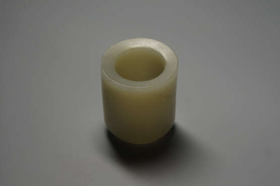 A HETIAN JADE RING OF QING DYNASTY - photo 6