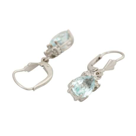 Ohrhänger mit Aquamarintropfen und Diamanten von zus. ca. 0,2 ct, - photo 3