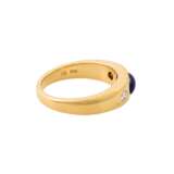 Ring mit 2 Brillanten und Sphircabochon ca. 0,5 ct, - photo 3