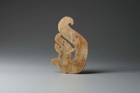 A JADE DRAGON PENDANT OF WARRING STATES PERIOD (476-221BC) - Foto 5