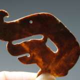 A JADE DRAGON PENDANT OF WARRING STATES PERIOD (476-221BC) - photo 6