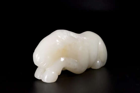 A HETIAN WHITE JADE HORSE OF QING DYNASTY - Foto 4