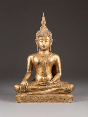 EINE SITZENDE STATUE VON SHAKYAMUNI AUS BRONZE - photo 1