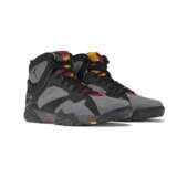 MICHAEL JORDAN DUAL SIGNED AIR JORDAN VII ‘BORDEAUX’ SNEAKERS - photo 3