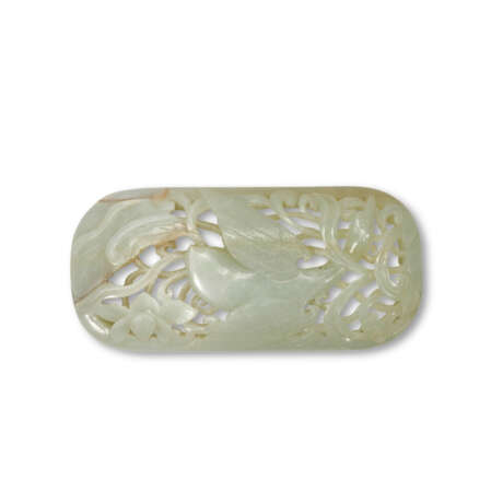 A GROUP OF THREE JADE PLAQUES - photo 2