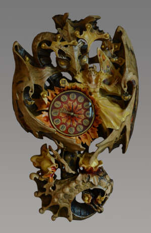 часы „Потерянное время.“, Тонированный кедр, художественная резьба по дереву, Realismus des 20. Jahrhunderts, Fantasie, Russland, 2022 - Foto 1