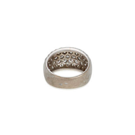 VAN CLEEF & ARPELS DIAMOND RING - photo 4