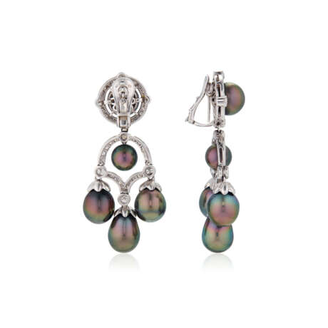 SET OF GRAY CULTURED PEARL AND DIAMOND JEWELRY - Foto 5