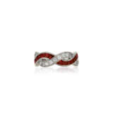 NO RESERVE | VAN CLEEF & AREPLS RUBY AND DIAMOND RING - фото 1