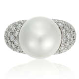 NO RESERVE | GROUP OF CULTURED PEARL AND DIAMOND RINGS - фото 7