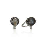 NO RESERVE | CARTIER BLACK CULTURED PEARL AND DIAMOND EARRINGS - фото 3