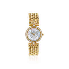 NO RESERVE | JAHAN DIAMOND AND MOTHER-OF-PEARL WRISTWATCH