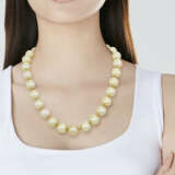 SINGLE-STRAND GOLDEN CULTURED PEARL NECKLACE - photo 2
