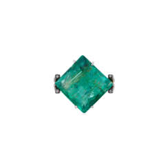 NO RESERVE | VERNEY EMERALD AND DIAMOND RING