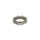 NO RESERVE | TIFFANY & CO., SCHLUMBERGER 'SIXTEEN STONE' DIAMOND RING - photo 4