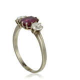 NO RESERVE | RUBY AND DIAMOND RING - photo 4