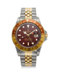 ROLEX, REF. 16753 GMT MASTER, “ROOTBEER”, AN ATTRACTIVE 18K YELLOW GOLD AND STEEL DUAL TIME WRISTWATCH WITH DATE