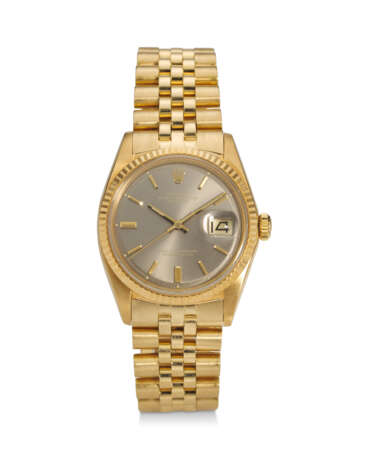 ROLEX, REF. 1601, DATEJUST, A VERY FINE AND ATTRACTIVE 18K YELLOW GOLD WRISTWATCH WITH DATE - фото 1