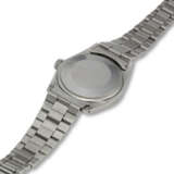 ROLEX, REF. 1500, OYSTER PERPETUAL DATE, A STEEL WRISTWATCH WITH DATE ON BRACELET - Foto 3