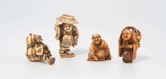 Lot: 4 Netsuke - photo 1