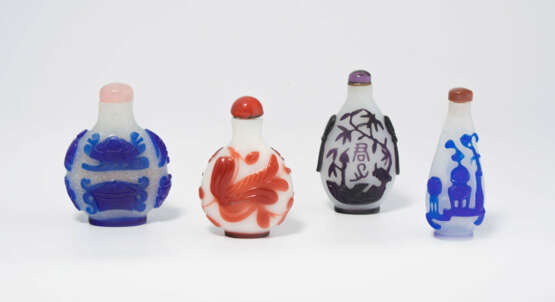 Lot: 4 Snuff Bottles - photo 1