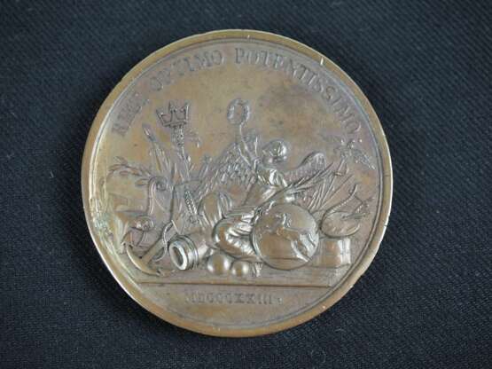 Großbritannien: Bronze-Medaille auf König Georg IV. 1823. - фото 1