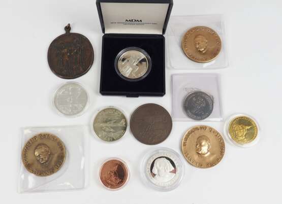 Lot Münzen. - photo 1