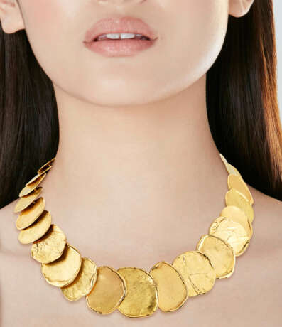 MARIE-FRANCE DISC NECKLACE - photo 5