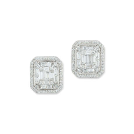 ILLUSION-SET DIAMOND EARRINGS - Foto 1