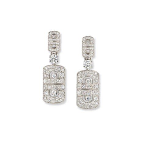 BULGARI DIAMOND 'PARENTESI' EARRINGS - photo 1