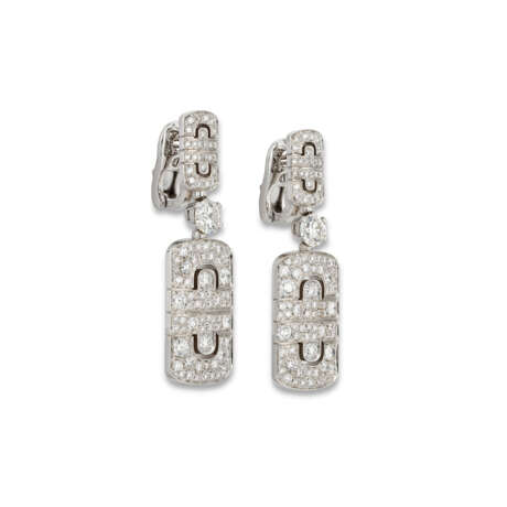 BULGARI DIAMOND 'PARENTESI' EARRINGS - photo 2